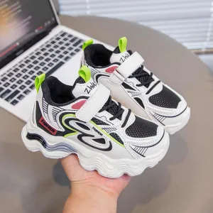 حذاء رياضي sneakers