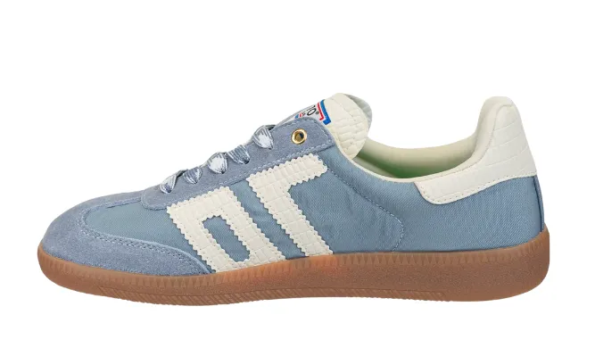 Back70 Ghost Sneakers