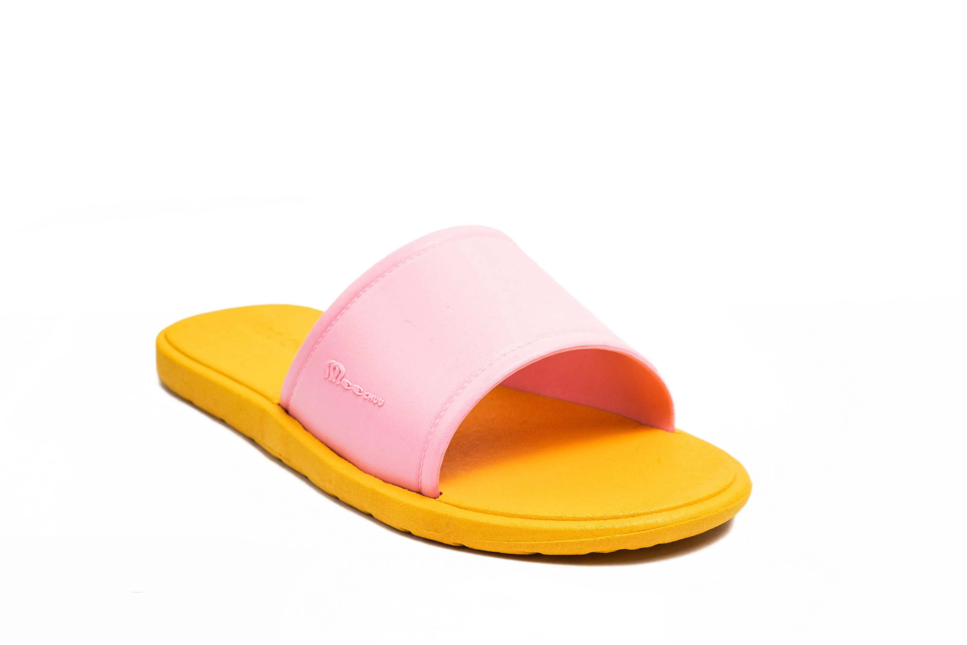Fluffy Yellow Sole Light Pink Strap