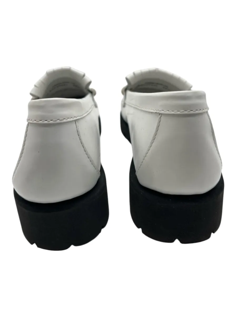 G.H Bass & Co Shoe Size 9.5 White Leather Round Neck Horse Bit Loafers