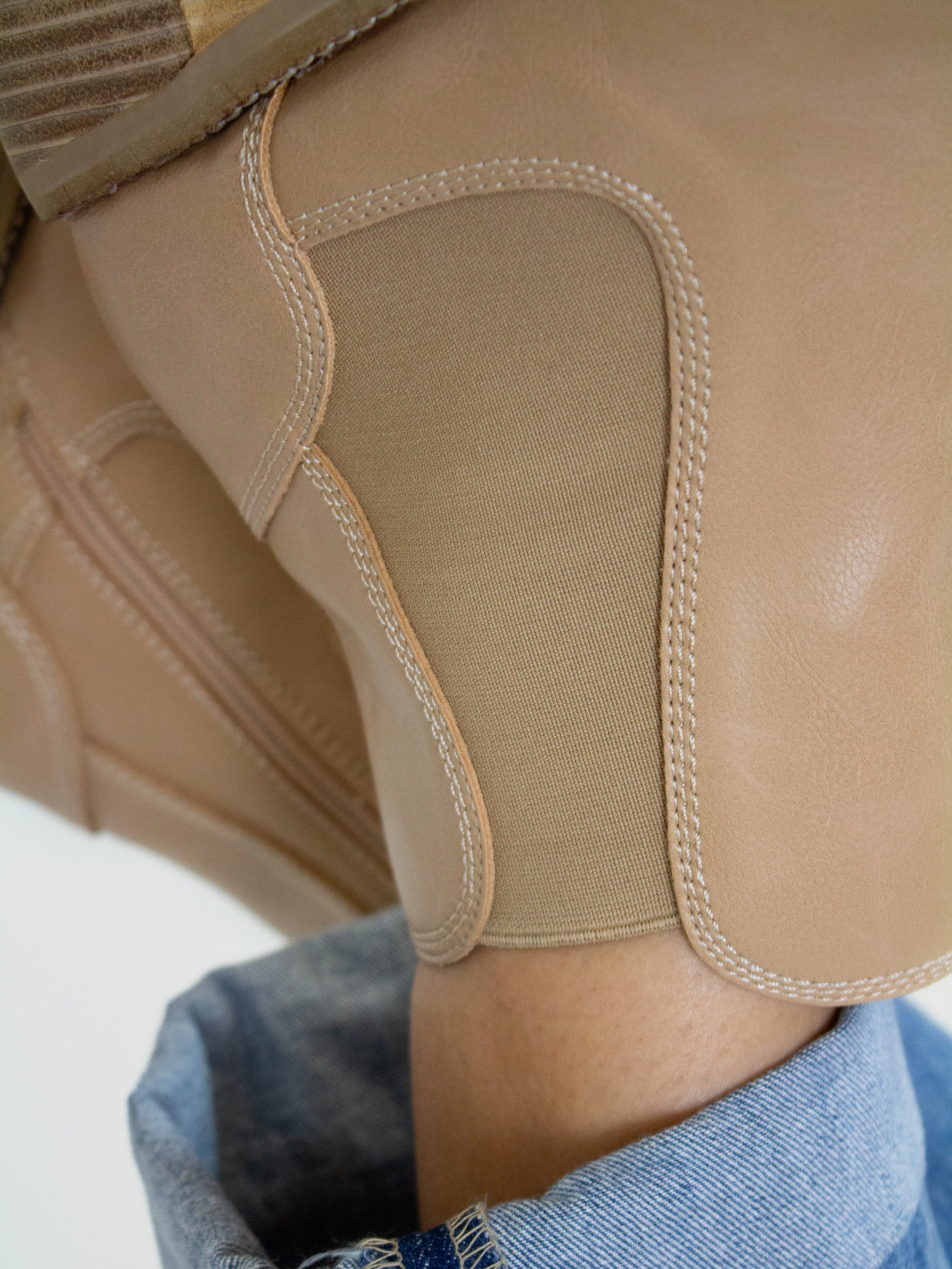 Kingman Platform Boots