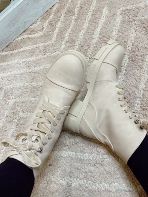 Zola Boots